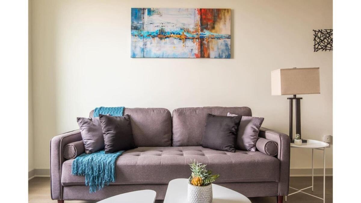 Stunning Nulu 1br Cozysuites 01 Apartment Louisville