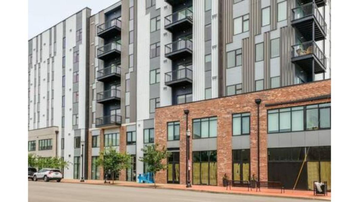 Apartment Stunning Nulu 1br Cozysuites 01 Louisville